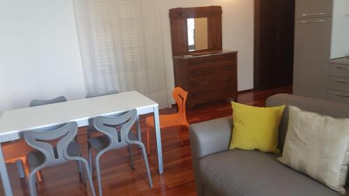 Peschiera del Garda City Centre Apartment | Casa Girardi