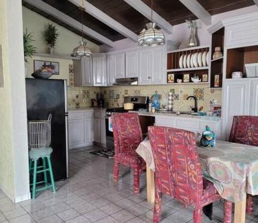 San Antonio del Mar Villa | Casa Grace en Playa Del Sol-15