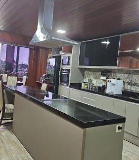 Jarderlandia House | Casa grande para COP 30