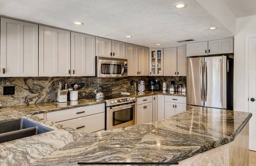 Paradise Valley Village House | Casa Grande Scottsdale-Game Room, Put-Put Golf, Heated Pool and perfect location