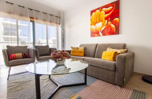 Lagos Apartment | Casa Happiness, swimming pool, fast WiFi, parking