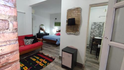 La Banda Apartment | Casa hasta 6 personas a minutos del nodo tecnológico sobre avenida principal la banda -consulte para 10 personas o más