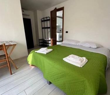 Torre Angela Apartment | Casa HOST Roma , fontana candida Metro c, vicino Tor Vergata