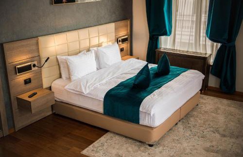 Old Town Hotel | Casa Hrisicos