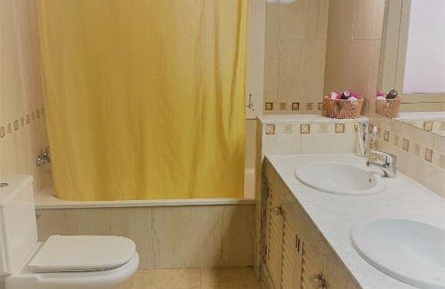 Segur de Calafell House | CASA INDEPENDIENTE CON PISCINA A 2 KM. DE LA PLAYA