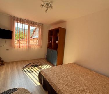 Eselnita House | Casa Iulia