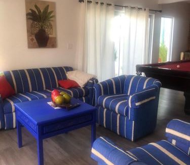Reforma House | Casa Jardin Rosarito