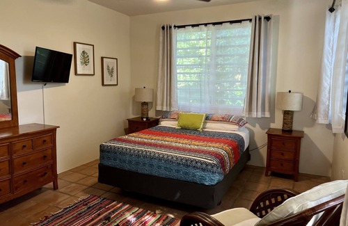 Florida House | Casa Ladera Casita- A Private Tropical Beach & Pool Experience!