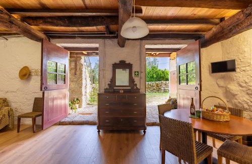 Molares House | Casa Lavoura em Requeixo