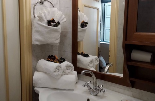 Old Town Hotel | Casa Leone Hotel