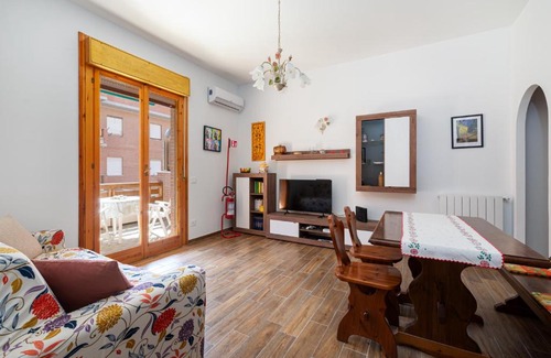 Quartiere XXXV Lido di Castel Fusano Apartment | Casa Lucia - Seafront Paradise