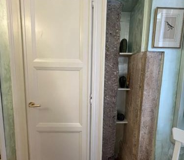 Rione VII Regola Apartment | Casa Luciano