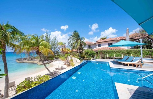 George Town House | Casa Luna 15 by Grand Cayman Villas & Condos