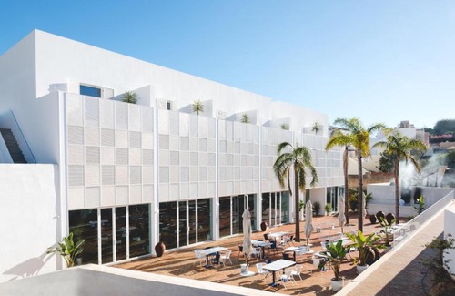 Lagos City Center Hotel | Casa Mãe