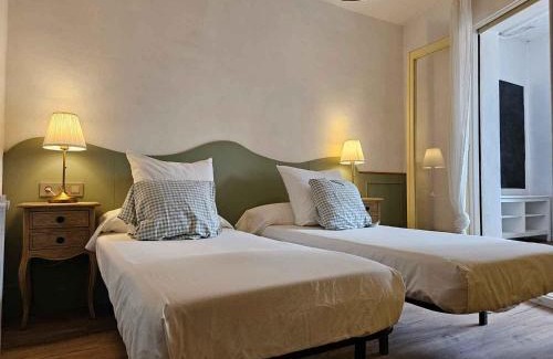 Sant Joan de Les Abadesses Apartment | Casa Margarita - céntrico y con vistas