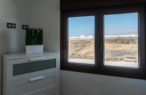 La Santa House | CASA MAR. FANTASTIC HOUSE NEXT TO THE SEA.