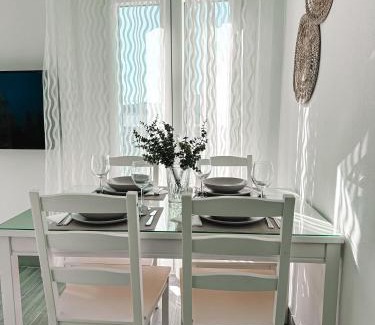 Paterna de Rivera House | Casa Mar y Montaña