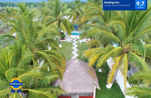 Aticama House | Casa Matanchen, privada a pie de playa