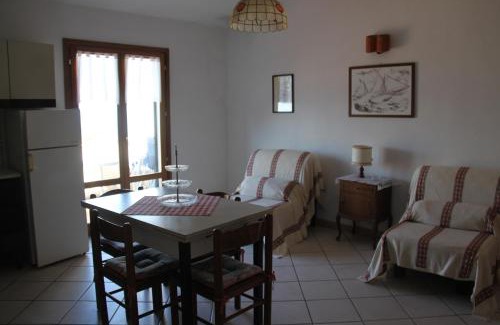 Marciana Apartment | Casa Miclara Bilocale X3-4 persone --- "Limoni"