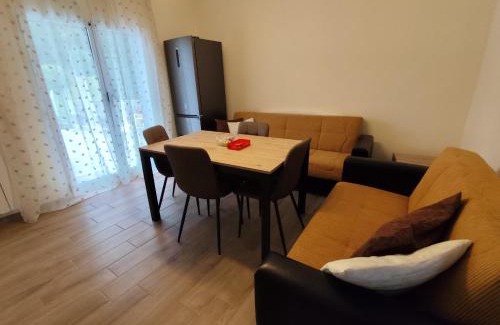 Castello House | Casa Milona