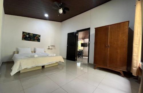 Limon House | Casa Montaña