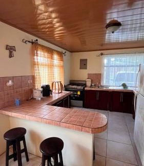 Bijagua House | Casa morfo