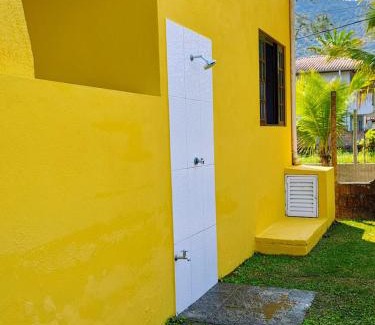 Ubatumirim House | Casa na praia do estaleiro