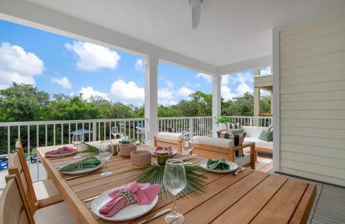 Cortez House | CASA NICA! Luxury Private Pool Home with dock on a saltwater canal!