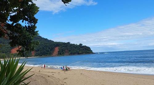 Centro House | Casa nova, aconchegante, estilosa! 3 minutos caminhando até a praia!