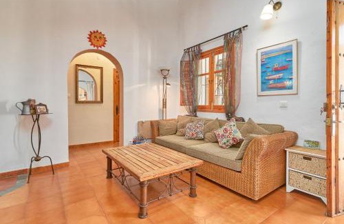 Competa House | Casa Oliana