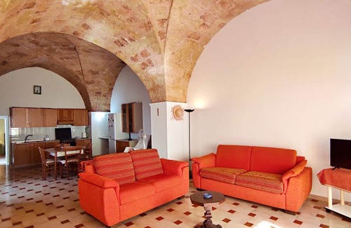 Tiggiano House | Casa Ottavio- A 100 m dal Centro Storico e Vicina al Mare