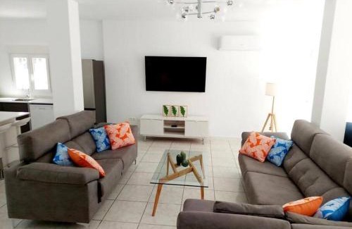 Los Alcazares Villa | Casa Palma by Rental Hero