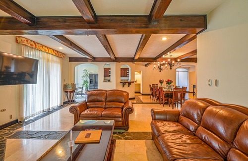 Jaco House | Casa Patron