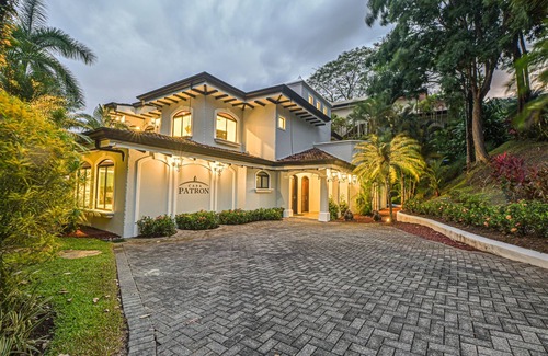 Jaco House | Casa Patron