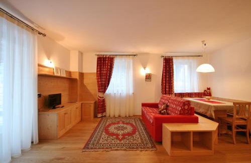 Pie Falcade Apartment | Casa Pecol