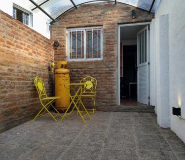 Junin House | Casa Petit a la calle