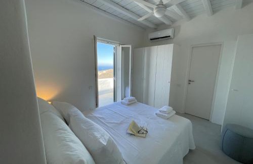 Exomvourgo House | Casa Ponente