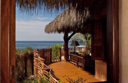 Troncones Villa | CASA PORVENIR LA CASITA BEACH HOUSE SUITE