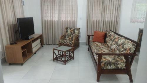 Caraguatatuba House | Casa Próximo da Praia e Shopping