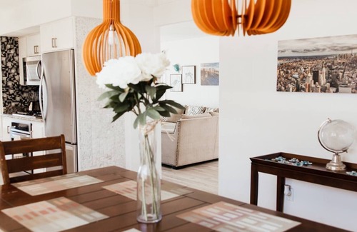 Ensenada House | Casa Puesta del Sol. an Oceanview House