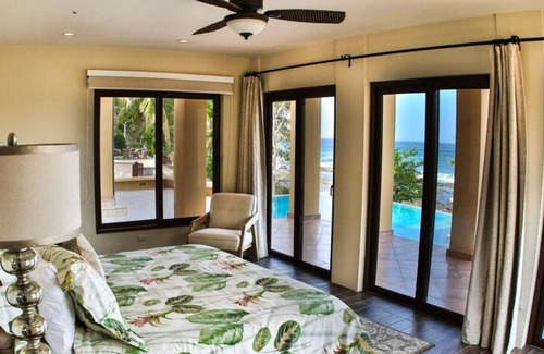 Rancho Santana House | Casa Rock · Casa Rock, Beachfront Villa in Rancho Santana