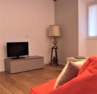 Como Apartment | Casa Rosada