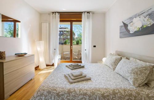 Nova Milanese Apartment | Casa Rosada Monza Autodromo