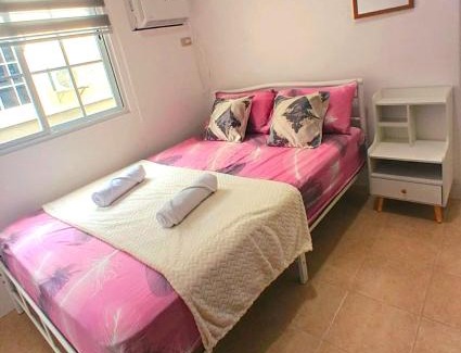 Dauis Apartment | Casa Rosalia - solar powered