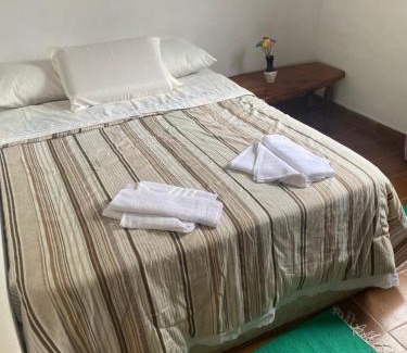 Campo Alegre Apartment | Casa roxa
