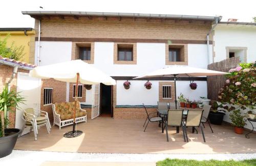 Castillo Siete Villas House | Casa rural cerca a playas