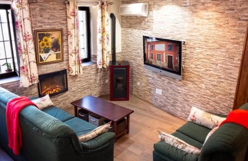 Los Navalucillos House | Casa Rural Los Enebros