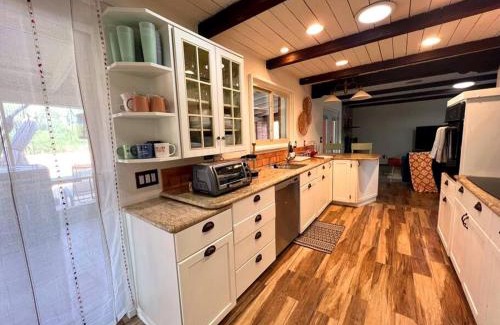 Tanque Verde House | Casa Saguaro - Newly Remodeled, Pool and Mtn Views