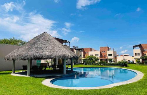 Morelos House | Casa Sauces Sur, alberca, billar, roof garden privado