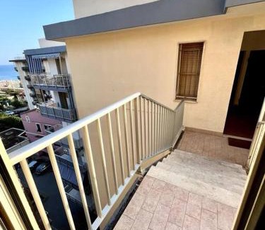 Vallecrosia Apartment | Casa Solymar